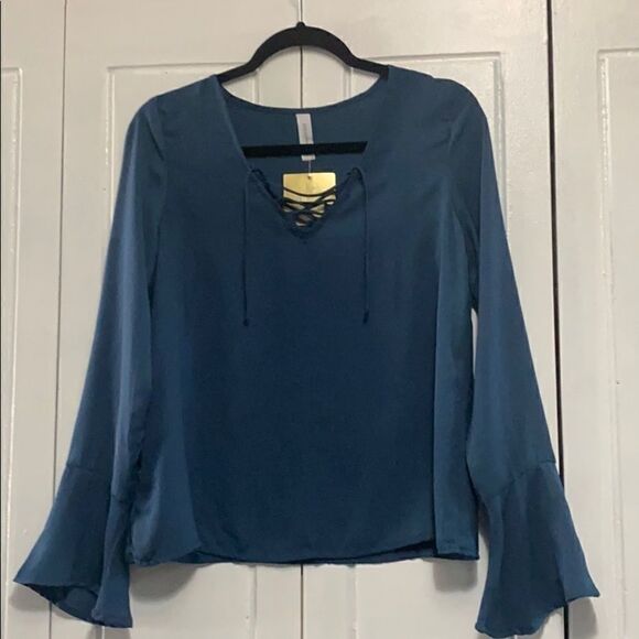 Mio Boutique Peppermint Blouse Teal ruffle cuff S - Picture 1 of 6